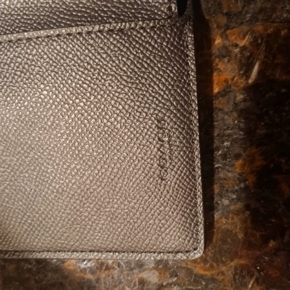 Coach Dark Brown Leather Wallet with Gold Logo - Picture 5 of 7